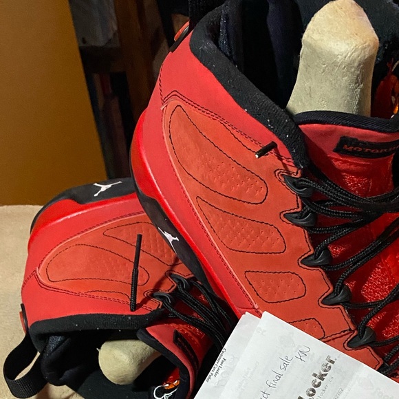 NEW….Retro Nike Air Jordon MOTORBOAT challenge launch sneaker from 2011 - Picture 9 of 9